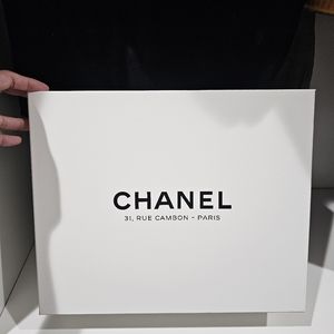 Chanel Box 11x13x5